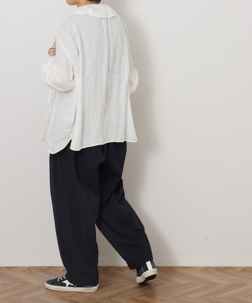 JOURNAL STANDARD LUXE(ジャーナルスタンダード ラックス)の「ウェザークロス タックシームパンツ(その他パンツ・レディース・ホワイト×ホワイト/ネイビー・FREE)」の11枚目の写真