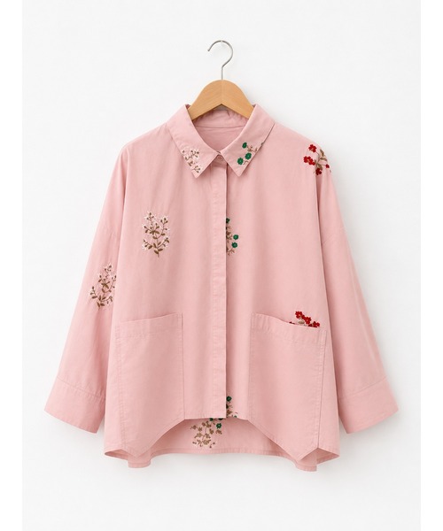 KONVINI（コンビニ）の「【KONVINI select】ボタニカル刺繍ワイドクロップドドルマンシャツ　ショートシャツ（シャツ/ブラウス・レディース・ピンク/グレー/ホワイト・FREE）」の9枚目の写真