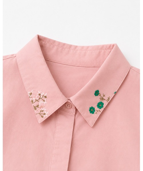 KONVINI（コンビニ）の「【KONVINI select】ボタニカル刺繍ワイドクロップドドルマンシャツ　ショートシャツ（シャツ/ブラウス・レディース・ピンク/グレー/ホワイト・FREE）」の10枚目の写真