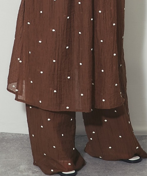 ANOTHER S（アナザーエス）の「ドット花柄刺繍パンツ（その他パンツ・レディース・アイボリー系1/ブラウン系1/ブラック系1/ブラック系2/ブラウン系2/アイボリー系2・M）」の21枚目の写真