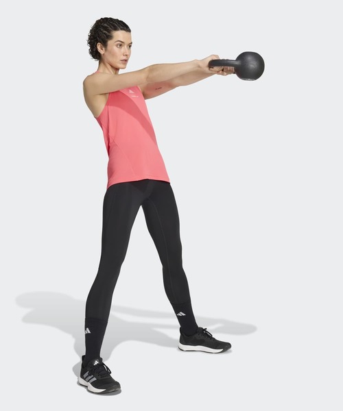 adidas(アディダス)の「Les Mills グラフィック タンクトップ / アディダス adidas(タンクトップ・レディース・ピンク・X-SMALL/LARGE/MEDIUM/SMALL/XX-LARGE)」の4枚目の写真