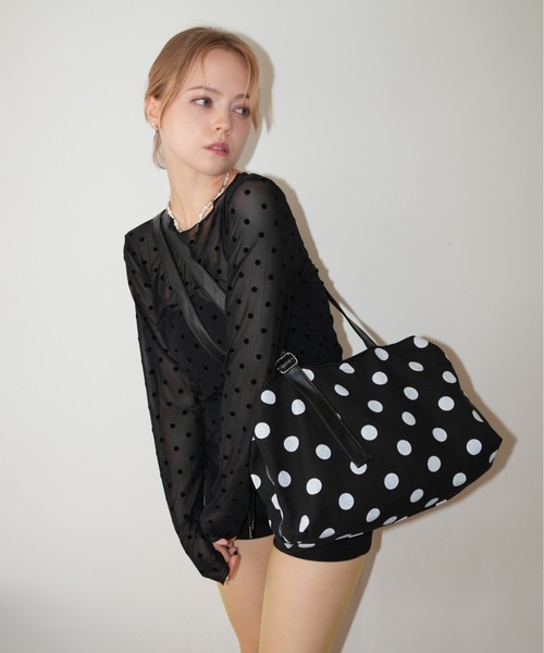 IMARI(イマリ)の「【 IMARI / イマリ 】 ロングハンドル ドット バッグ #(ハンドバッグ・レディース・ブラック/ブルー/アイボリー・FREE)」の15枚目の写真