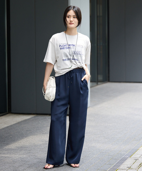 IENA(イエナ)の「LOGOプリント PHOTO Tシャツ(Tシャツ/カットソー・レディース・ネイビー/イエロー/オレンジ・FREE)」の11枚目の写真