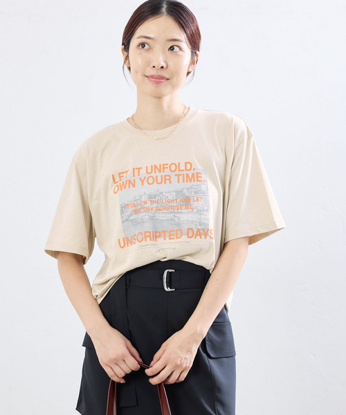 IENA(イエナ)の「LOGOプリント PHOTO Tシャツ(Tシャツ/カットソー・レディース・ネイビー/イエロー/オレンジ・FREE)」の15枚目の写真