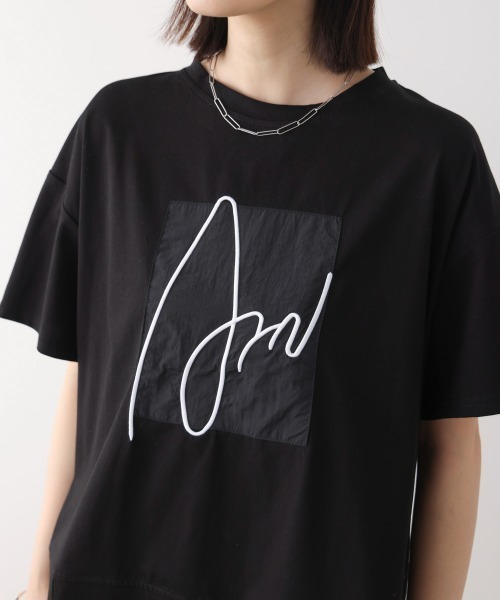 Bou Jeloud(ブージュルード)の「アートロゴカットソー(Tシャツ/カットソー・レディース・ブラック・FREE)」の1枚目の写真