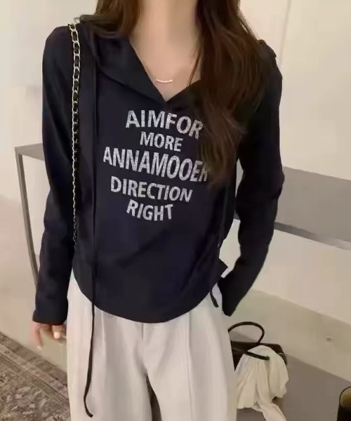 DIAVEL（ディアベル）の「【秋冬新作】ロゴプリントVネックフード付きロングTシャツ（Tシャツ/カットソー・レディース・グレー/ネイビー/ホワイト・M）」の3枚目の写真