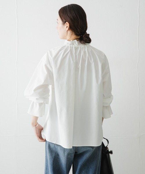 URBAN RESEARCH(アーバンリサーチ)の「フリルギャザーブラウス(シャツ/ブラウス・レディース・ブルー系その他/オフホワイト/グリーン系その他・FREE)」の18枚目の写真