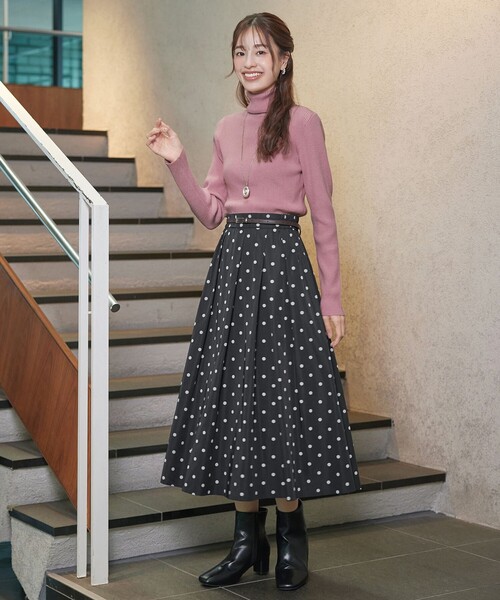 Tiaclasse(ティアクラッセ)の「【大きいサイズ】【リバーシブル】タフタスカート(スカート・レディース・グレー系/グレー系1/ブラック系・XL)」の22枚目の写真