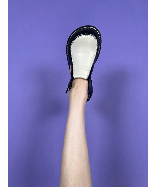 hippu（ヒプ）の「Mocca Sandal  Women [Black&Ivory]（サンダル・レディース・その他・25.5cm/24.5cm/25cm/23.5cm/24cm/23cm/22cm/22.5cm）」の2枚目の写真