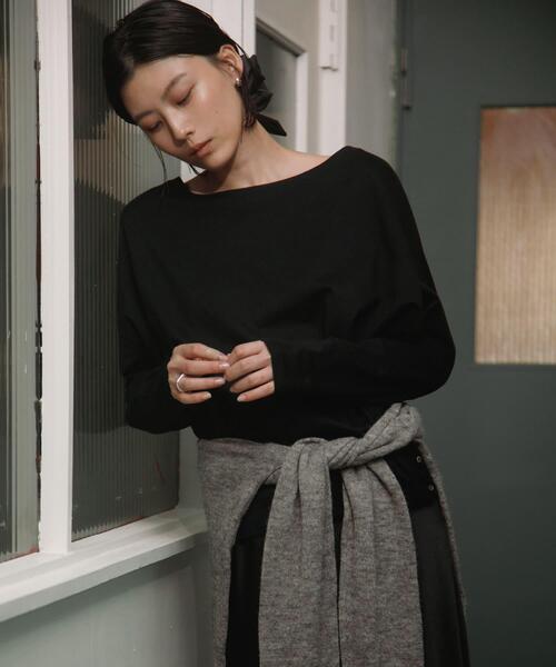 URBAN RESEARCH DOORS(アーバンリサーチドアーズ)の「Soft Cotton Loose Long-Sleeve T-shirts(Tシャツ/カットソー・レディース・オフホワイト/ブラック・FREE)」の16枚目の写真