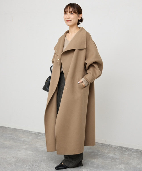 Spick & Span(スピックアンドスパン)の「《WEB限定 / 追加》ビーバーニュアンスカラーオーバーコート(ノーカラーコート・レディース・ブラック/キャメル・36/38)」の21枚目の写真