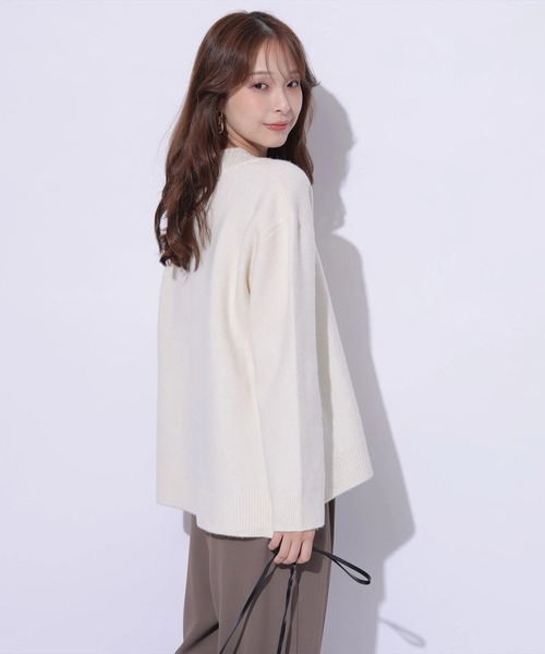 Mystrada（マイストラーダ）の「BELLAVネックニット（ニット/セーター・レディース・ホワイト/ライトブルー/ブラウン/ピンク/グレー・38）」の11枚目の写真