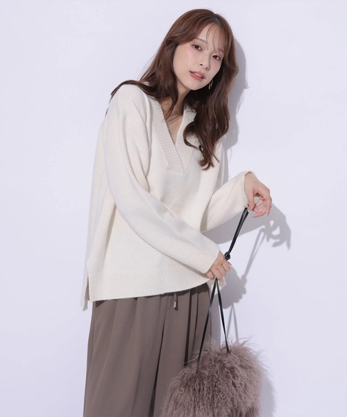 Mystrada（マイストラーダ）の「BELLAVネックニット（ニット/セーター・レディース・ホワイト/ライトブルー/ブラウン/ピンク/グレー・38）」の13枚目の写真