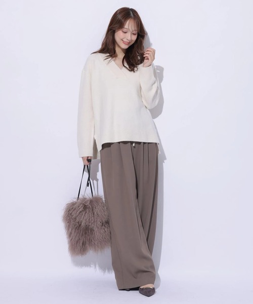 Mystrada（マイストラーダ）の「BELLAVネックニット（ニット/セーター・レディース・ホワイト/ライトブルー/ブラウン/ピンク/グレー・38）」の14枚目の写真