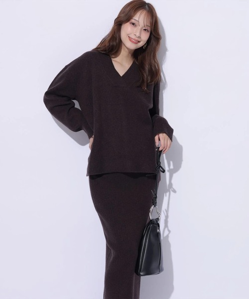 Mystrada（マイストラーダ）の「BELLAVネックニット（ニット/セーター・レディース・ホワイト/ライトブルー/ブラウン/ピンク/グレー・38）」の21枚目の写真