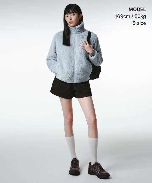 MUSINSA STANDARD WOMAN（ムシンサスタンダードウーマン）の「[シティレジャー] ウィメンズフラッフィーフリースジップアップジャケット (6色)（その他アウター・レディース・スカイブルー/プラム/ピンク系その他/ブラック/アイボリー・MEDIUM/SMALL/X-SMALL/LARGE）」の6枚目の写真