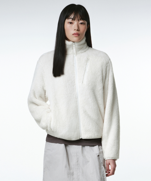 MUSINSA STANDARD WOMAN（ムシンサスタンダードウーマン）の「[シティレジャー] ウィメンズフラッフィーフリースジップアップジャケット (6色)（その他アウター・レディース・スカイブルー/プラム/ピンク系その他/ブラック/アイボリー・MEDIUM/SMALL/X-SMALL/LARGE）」の8枚目の写真