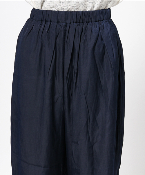 mystic（ミスティック）の「【mystic】テロッとワイドパンツ（その他パンツ・レディース・ベージュ/ライトグレー/ネイビー・ﾌﾘ-）」の7枚目の写真