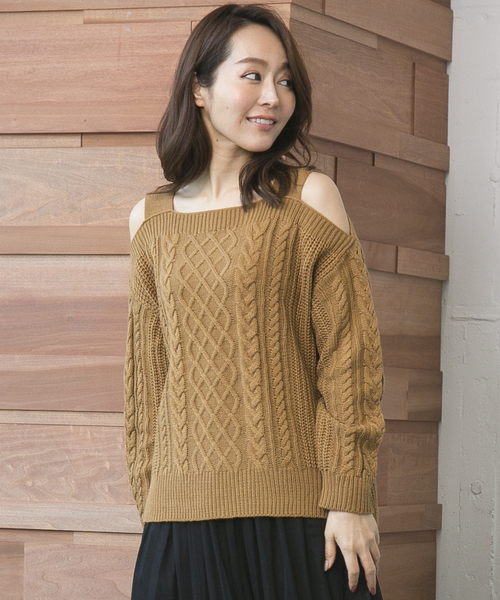 Ingni イング の ５ｇケーブルオフショルダー レディースニット 16ａｗ ニット セーター Wear