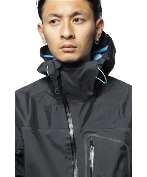 NIKE（ナイキ）の「ﾃｯｸﾊﾟｯｸ STORM-FIT X ﾄﾚｲﾙｼﾞｬｹｯﾄ（ナイロン