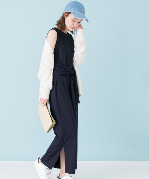 URBAN RESEARCH（アーバンリサーチ）の「UR ウエスト巻カットソーロングワンピース（ワンピース・レディース・ライム/杢グレー/ネイビー・FREE）」の3枚目の写真