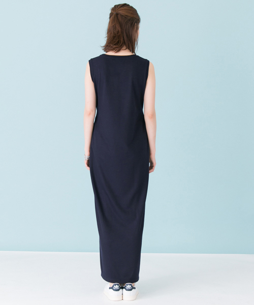 URBAN RESEARCH（アーバンリサーチ）の「UR ウエスト巻カットソーロングワンピース（ワンピース・レディース・ライム/杢グレー/ネイビー・FREE）」の9枚目の写真