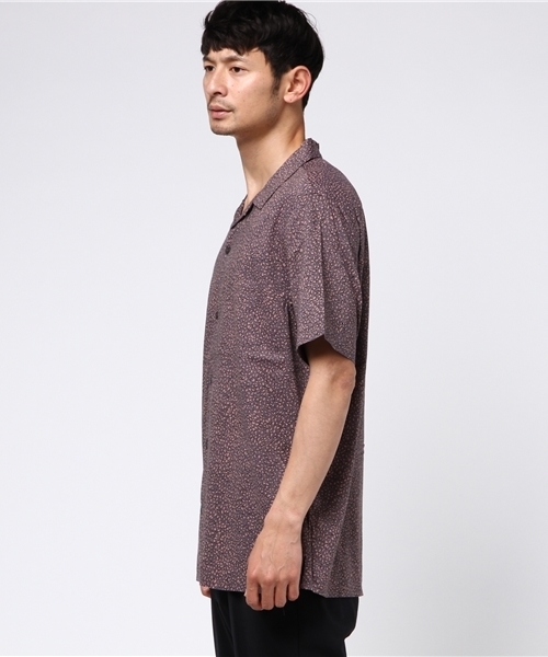 ALLSAINTS（オールセインツ）の「【本日セール終了】WASCO SS SHIRT（シャツ/ブラウス・メンズ・ピンクベージュ/グレー・MEDIUM/LARGE/SMALL）」の3枚目の写真