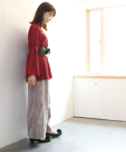SESTO(セスト)の「ボンボンファー付きスクエアトゥローヒールパンプス/グレンチェック(パンプス・レディース・ブラック/グリーン/チェック/ボルドー/グレー/レオパード/ゴールド・22.0cm/23.0cm/25.0cm/22.5cm/23.5cm/24.0cm/24.5cm)」の10枚目の写真