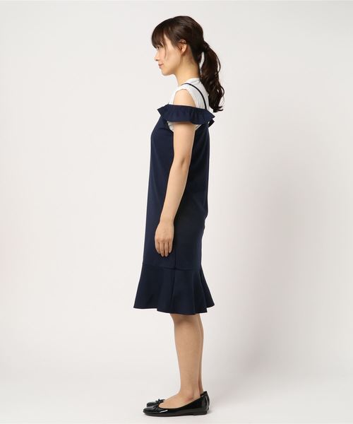 KOBE LETTUCE(コウベレタス)の「2way★ショルダーフリルキャミワンピース(ワンピース・レディース・ライトベージュ/ピンク/ネイビー/ブラック・FREE)」の5枚目の写真