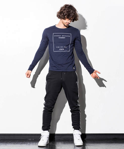 AZbyjunhashimoto_（エーゼイバイジュンハシモト）の「AZ by junhashimoto(エーゼイ バイ ジュンハシモト)プリントロングＴシャツ（Tシャツ/カットソー・メンズ・ホワイト/ブラック/ネイビー・SMALL/MEDIUM/LARGE/X-LARGE）」の9枚目の写真