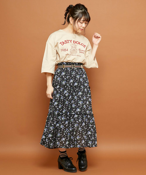 OLIVE des OLIVE（オリーブデオリーブ）の「アンT（Tシャツ/カットソー・レディース・オフホワイト/ネイビー/ベージュ・FREE）」の13枚目の写真