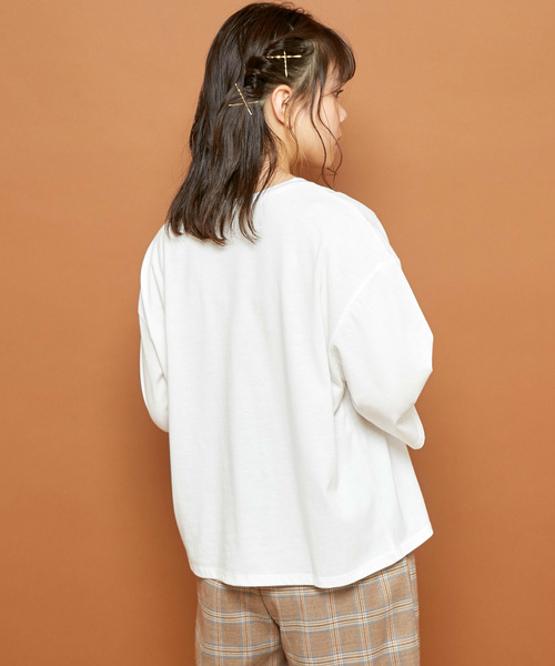 OLIVE des OLIVE（オリーブデオリーブ）の「アンT（Tシャツ/カットソー・レディース・オフホワイト/ネイビー/ベージュ・FREE）」の20枚目の写真