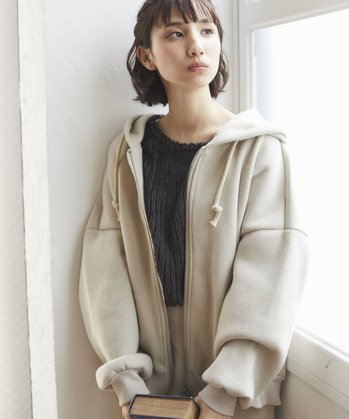 and R（アンドアール）の「ニットジップパーカー（パーカー・レディース・アイボリー・FREE）」の4枚目の写真