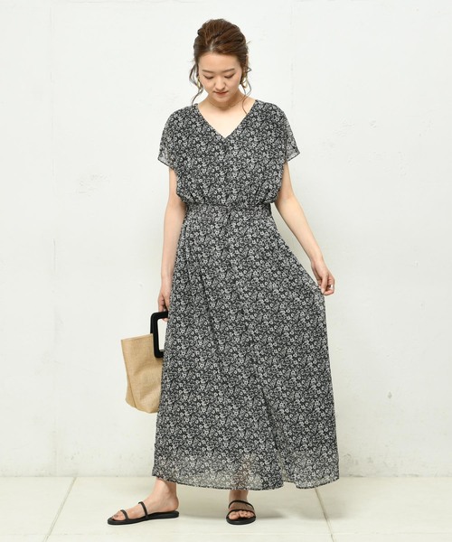 DouDou（ドゥドゥ）の「プリントマキシワンピース（ワンピース・レディース・ブラック/ベージュ・FREE）」の3枚目の写真