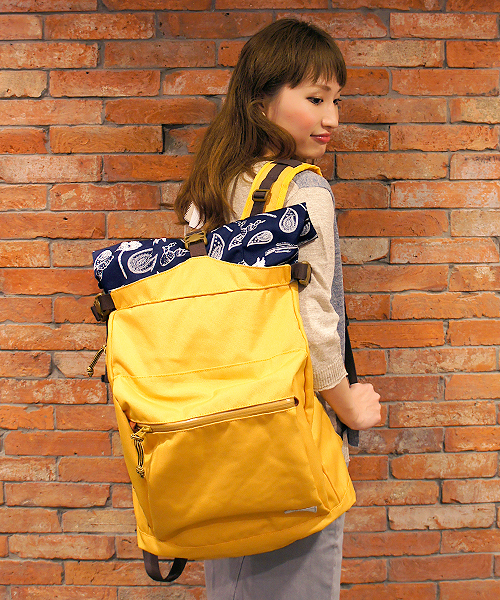 CIAOPANIC（チャオパニック）の「【Ficouture】　PaisleyRollTopDaypack（バックパック/リュック・レディース・マスタード/ネイビー/サックスブルー・FREE）」の3枚目の写真