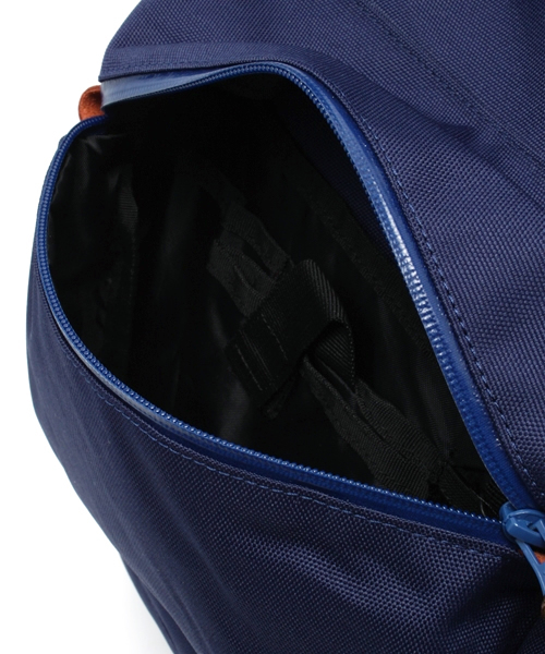 CIAOPANIC（チャオパニック）の「【Ficouture】　PaisleyRollTopDaypack（バックパック/リュック・レディース・マスタード/ネイビー/サックスブルー・FREE）」の12枚目の写真