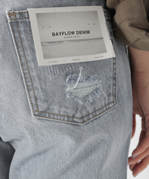 BAYFLOW（ベイフロー）の「ダメージテーパード　19AW（デニムパンツ・レディース・ブルー/ブラック/ネイビー/オフホワイト・SMALL/MEDIUM/LARGE）」の15枚目の写真