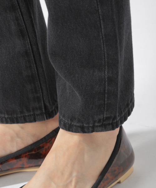 BAYFLOW（ベイフロー）の「ダメージテーパード　19AW（デニムパンツ・レディース・ブルー/ブラック/ネイビー/オフホワイト・SMALL/MEDIUM/LARGE）」の8枚目の写真