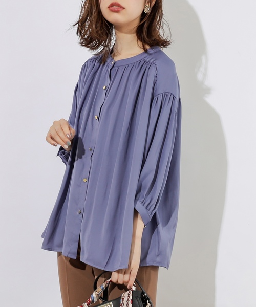 natural couture（ナチュラルクチュール）の「とろみサテンギャザーブラウス（シャツ/ブラウス・レディース・オフホワイト/ブラウン/ベージュ/ミント/ブルー/ピンク系その他/ドット・FREE）」の6枚目の写真