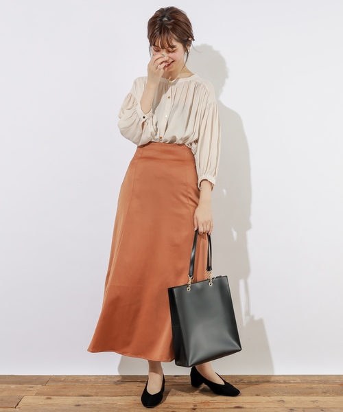 natural couture（ナチュラルクチュール）の「とろみサテンギャザーブラウス（シャツ/ブラウス・レディース・オフホワイト/ブラウン/ベージュ/ミント/ブルー/ピンク系その他/ドット・FREE）」の17枚目の写真