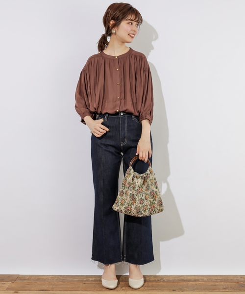 natural couture（ナチュラルクチュール）の「とろみサテンギャザーブラウス（シャツ/ブラウス・レディース・オフホワイト/ブラウン/ベージュ/ミント/ブルー/ピンク系その他/ドット・FREE）」の15枚目の写真