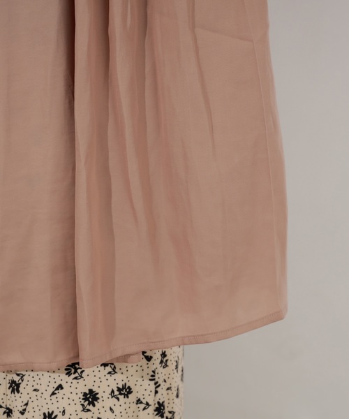 natural couture（ナチュラルクチュール）の「とろみサテンギャザーブラウス（シャツ/ブラウス・レディース・オフホワイト/ブラウン/ベージュ/ミント/ブルー/ピンク系その他/ドット・FREE）」の19枚目の写真