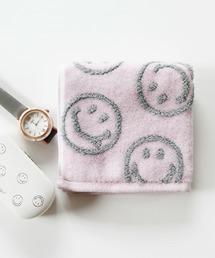 BIRTHDAY BAR（バースデイバー）の「スマイル パターン ジャガード タオルハンカチ（ハンカチ/ハンドタオル）」