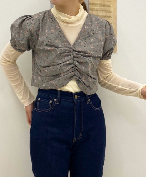 apres jour(アプレジュール)の「花柄くしゅくしゅブラウス+シアーインナーセット【ZOZOTOWN限定アイテム】(シャツ/ブラウス・レディース・ベージュ/ブルー系その他・フリー)」の7枚目の写真