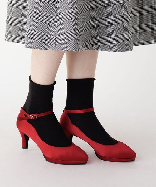 ESPERANZA(エスペランサ)の「◆アンクルストラップミドルヒールパンプス(パンプス・レディース・レッド系4/ブラック系2/ベージュ系2/ホワイト系その他7/ネイビー系6/パープル系2・45/40/20/35/30/25/50/22.5cm/23.5cm/24.0cm/22.0cm/23.0cm/25.0cm/24.5cm)」の10枚目の写真