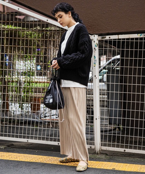 niko and...（ニコアンド）の「【OLD SMITH】【POST GENERAL(ポストジェネラル)】パラシュートナイロンエコバッグ（エコバッグ/サブバッグ・レディース・セージグリーン/ベージュ/ブラック・0）」の4枚目の写真