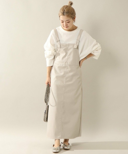 notch.(ノッチ)の「フェイクレザージャンスカ(ジャンパースカート・レディース・ブラック/オフホワイト・M)」の6枚目の写真