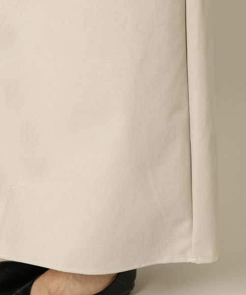 notch.(ノッチ)の「フェイクレザージャンスカ(ジャンパースカート・レディース・ブラック/オフホワイト・M)」の16枚目の写真