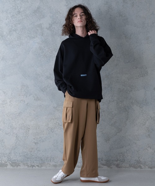 UNIIT(ユニット)の「【UNIIT】T/Rツイルワイドカーゴパンツ ワイドシルエット ポケット付き 無地 ウエスト紐仕様(カーゴパンツ・メンズ・ブラック/ベージュ/カーキ・MEDIUM/LARGE)」の5枚目の写真