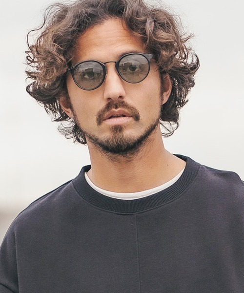 CAMBIO(カンビオ)の「mko9447-Bridge Metal Color Lens Boston Glasses サングラス(サングラス・メンズ・スモーク/ライトグレー/ライトブルー/オリーブ×ブラック/マスタード・FREE)」の5枚目の写真